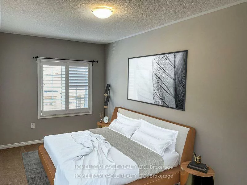 866, Francine, East Credit, Mississauga