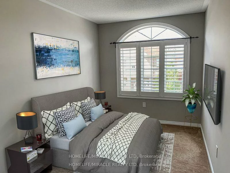 866, Francine, East Credit, Mississauga