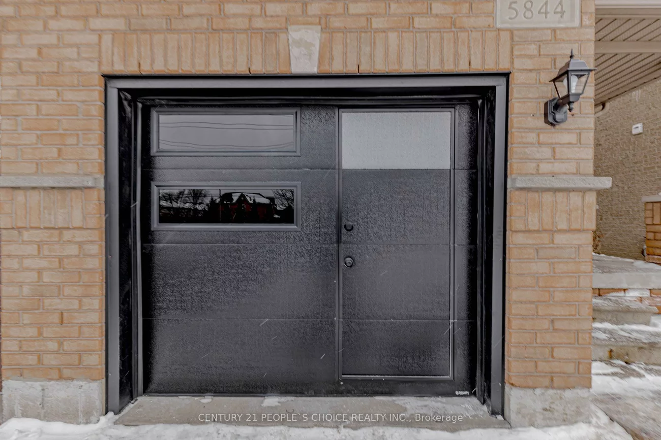 5844, Gant, East Credit, Mississauga