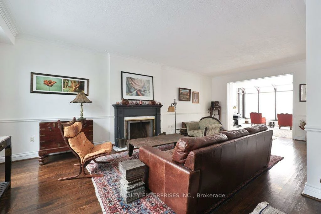 48, Cumberland, Port Credit, Mississauga