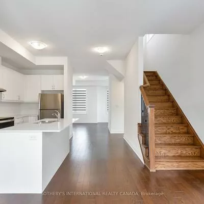 197, Wyndham, Streetsville, Mississauga