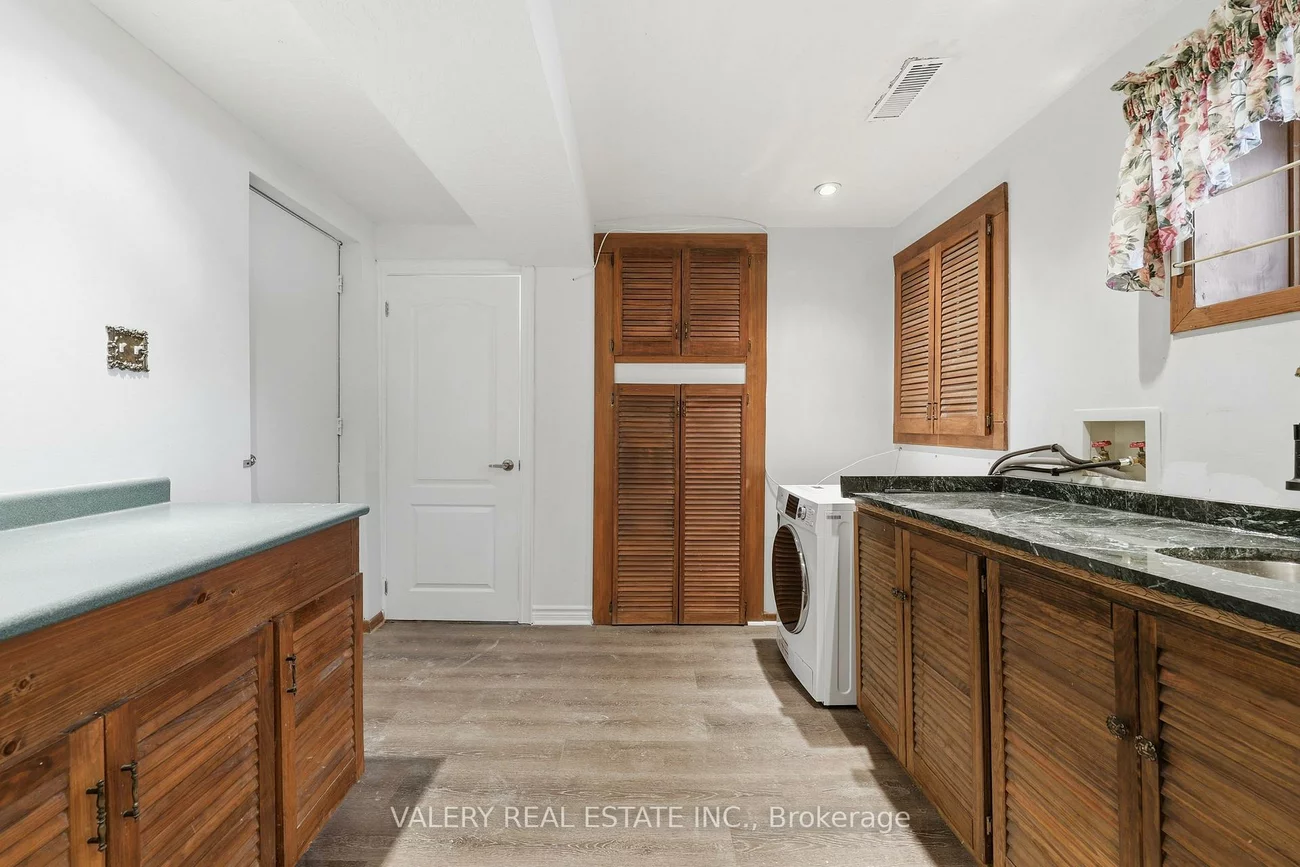 2768, Bucklepost, Meadowvale, Mississauga