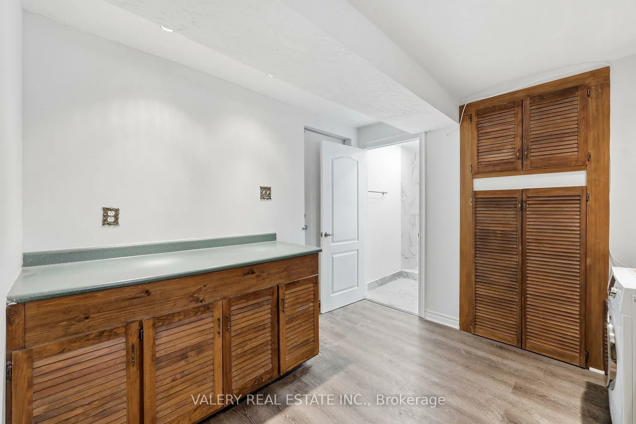 2768, Bucklepost, Meadowvale, Mississauga