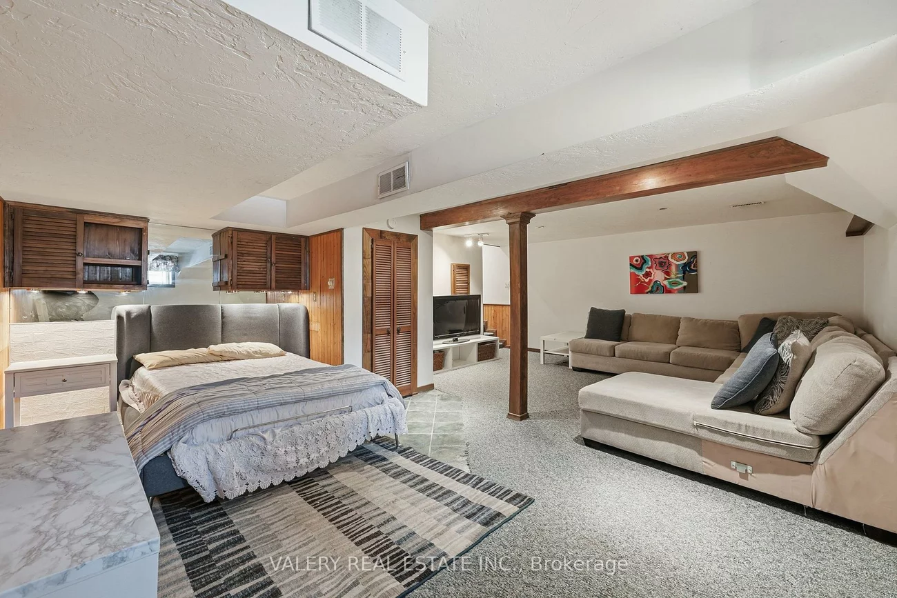 2768, Bucklepost, Meadowvale, Mississauga