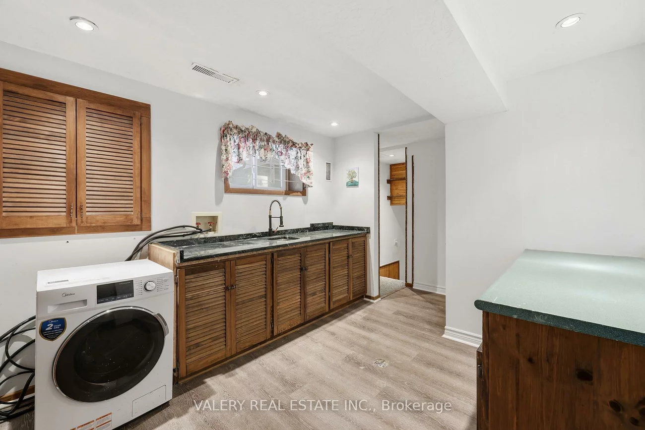 2768, Bucklepost, Meadowvale, Mississauga