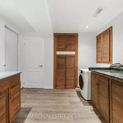 2768, Bucklepost, Meadowvale, Mississauga