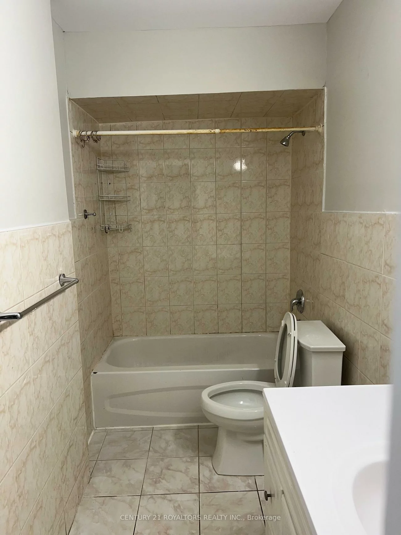 7242, Sills, Malton, Mississauga