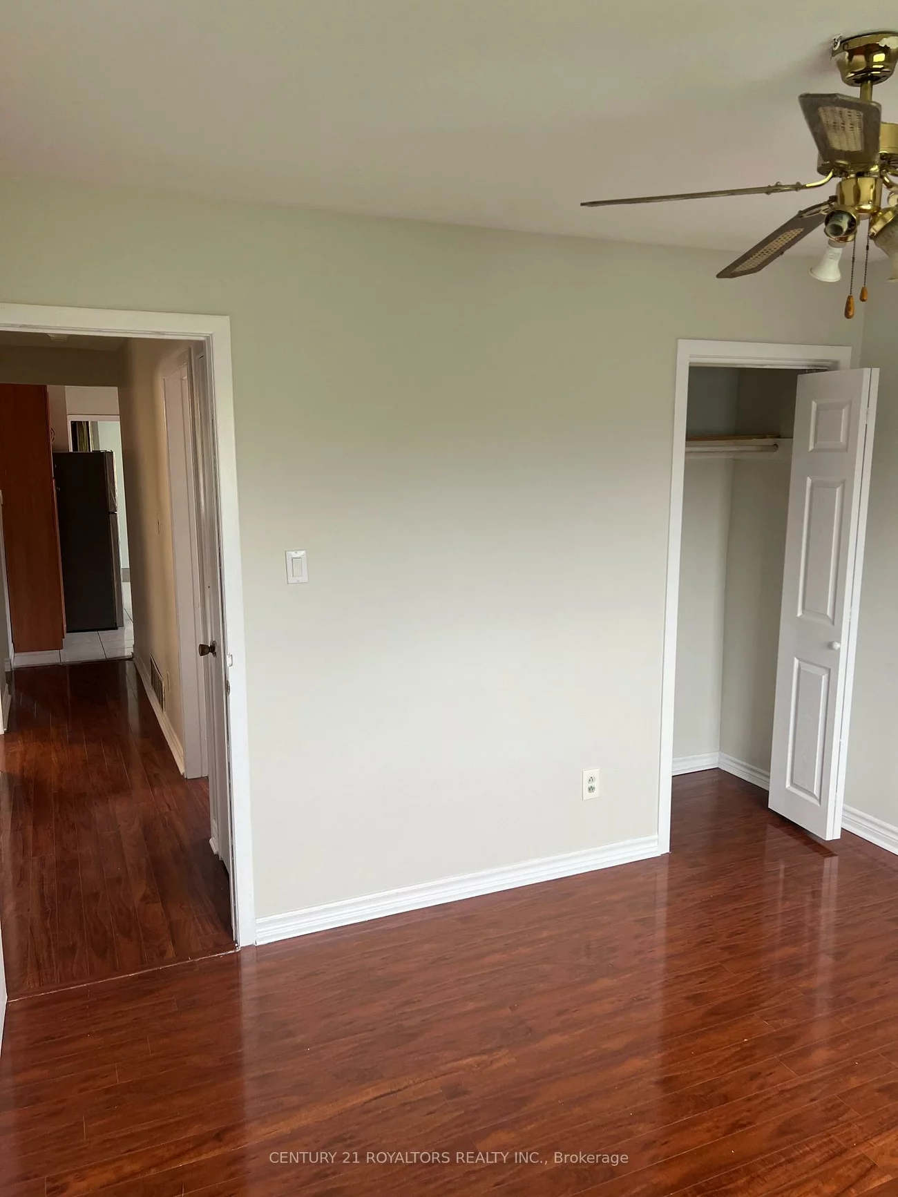 7242, Sills, Malton, Mississauga