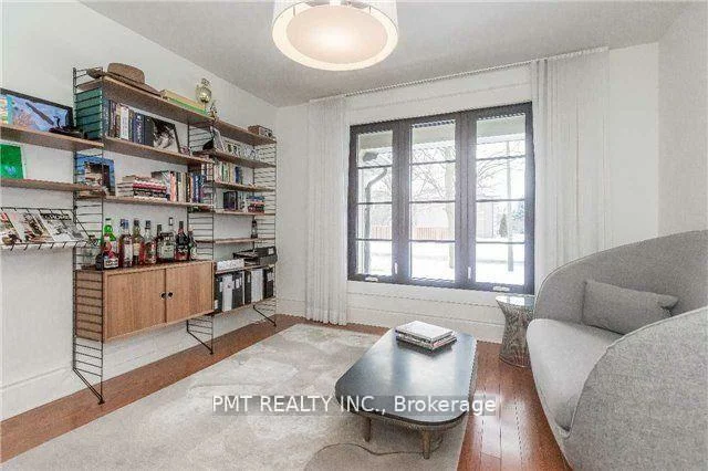 754, Dack, Port Credit, Mississauga