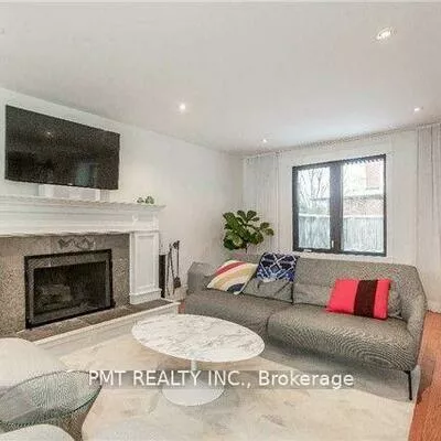 754, Dack, Port Credit, Mississauga