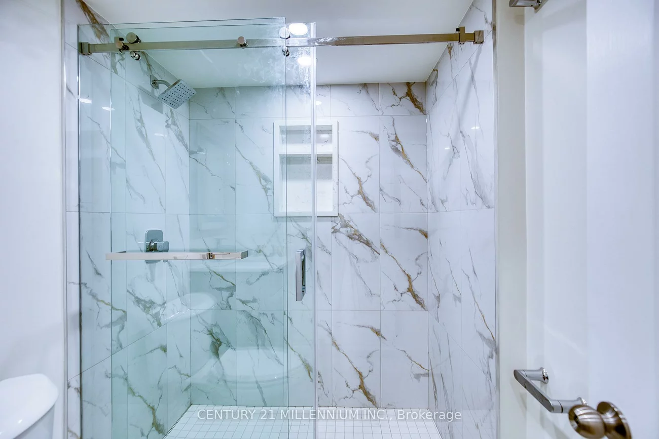 5557, Oscar Peterson, Churchill Meadows, Mississauga