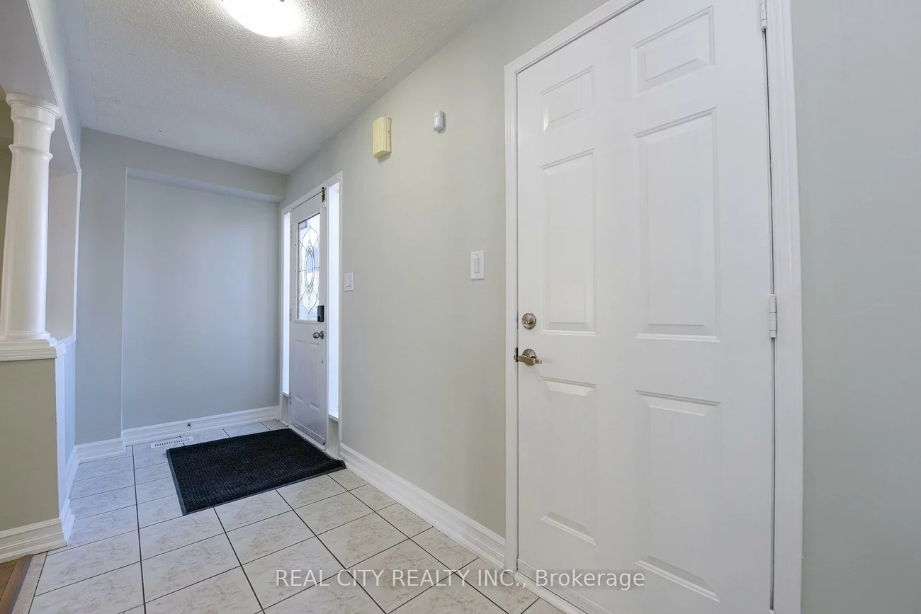 6416, Hampden Woods, Lisgar, Mississauga