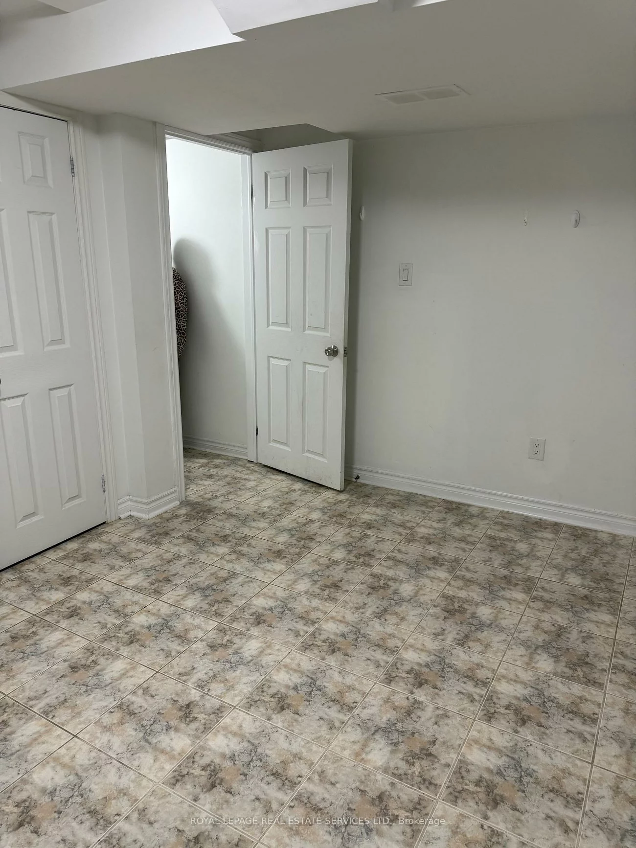 3603, Copernicus, Fairview, Mississauga