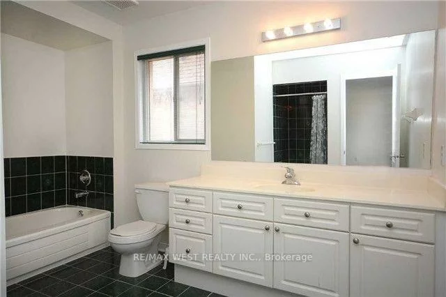 5758, Greensboro, Central Erin Mills, Mississauga