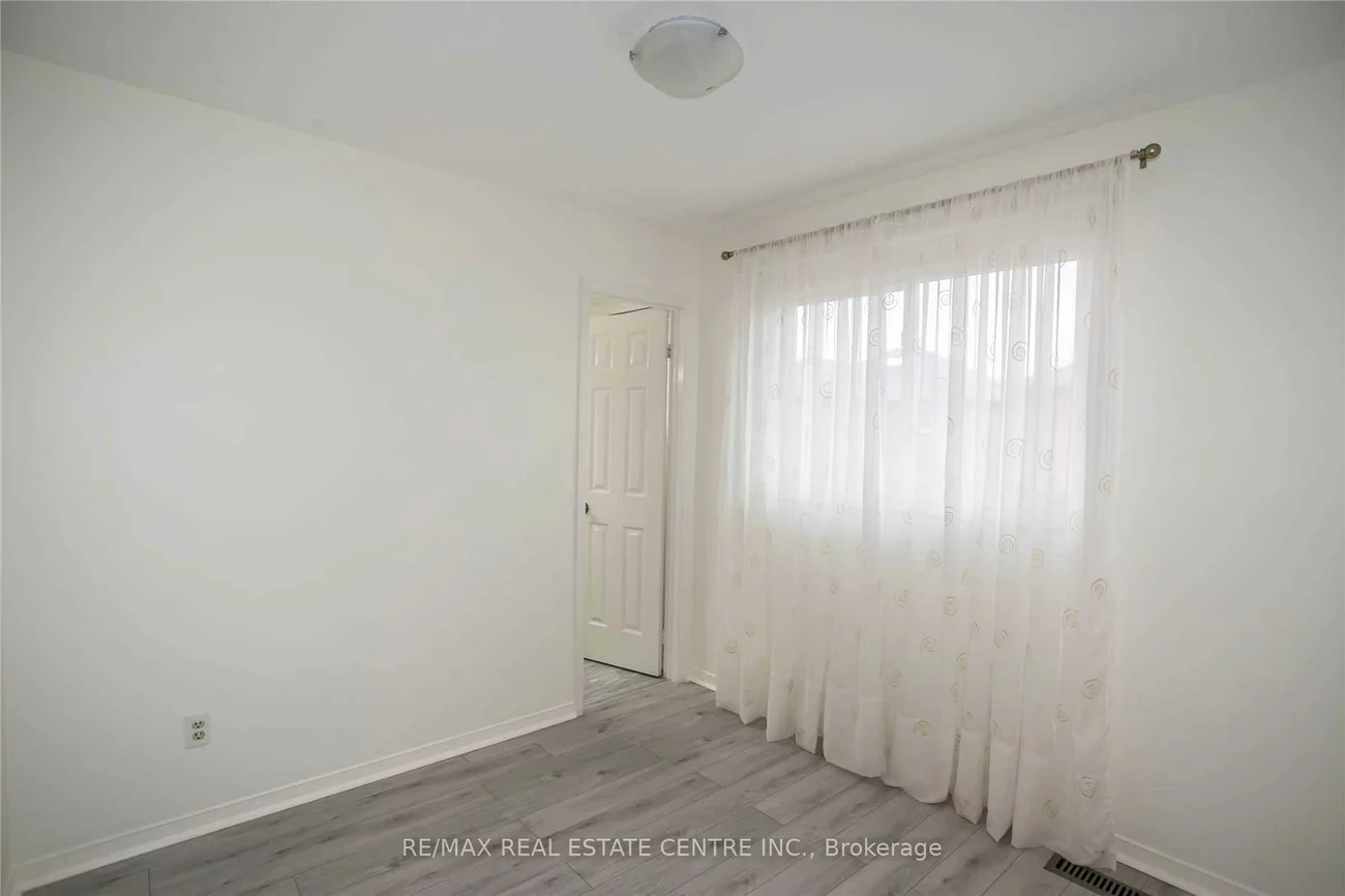 6361, Longspur, Lisgar, Mississauga