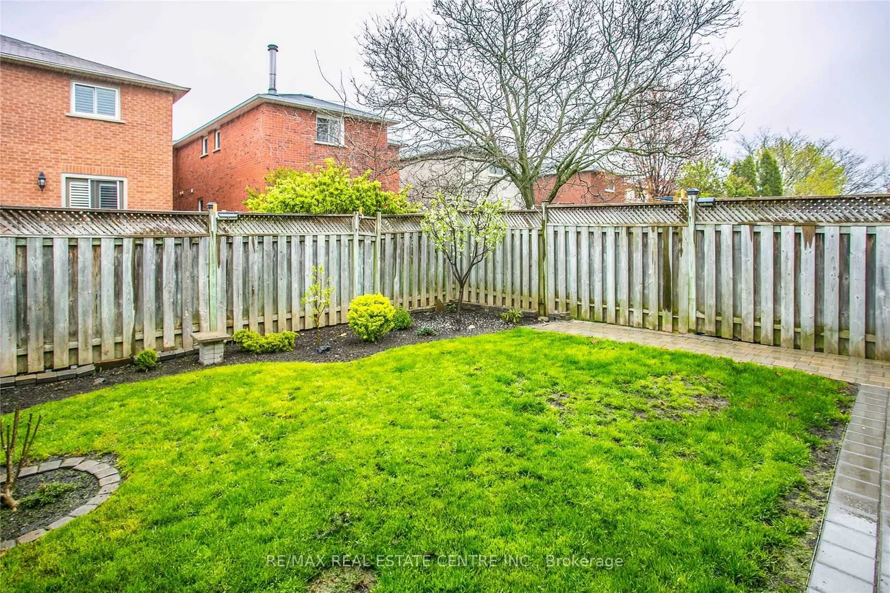 6361, Longspur, Lisgar, Mississauga