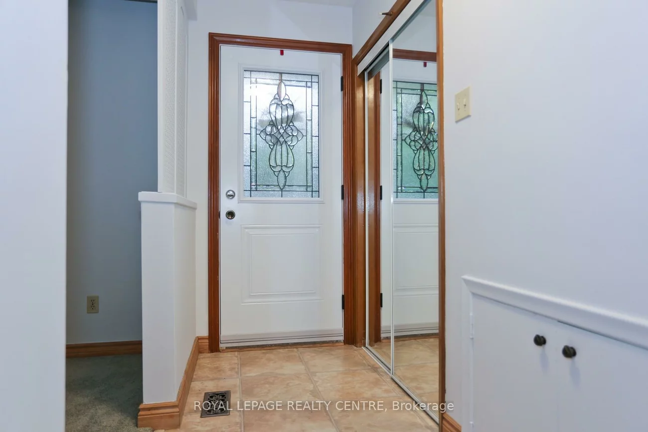 2341, Genevieve, Cooksville, Mississauga