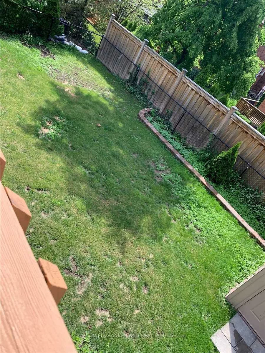 1622, Bristol, East Credit, Mississauga