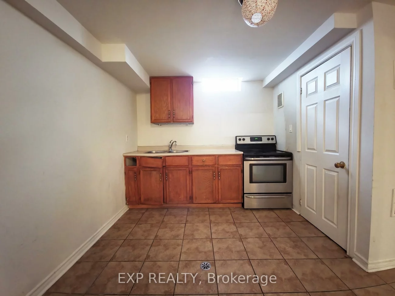 5815, Riverdale, East Credit, Mississauga