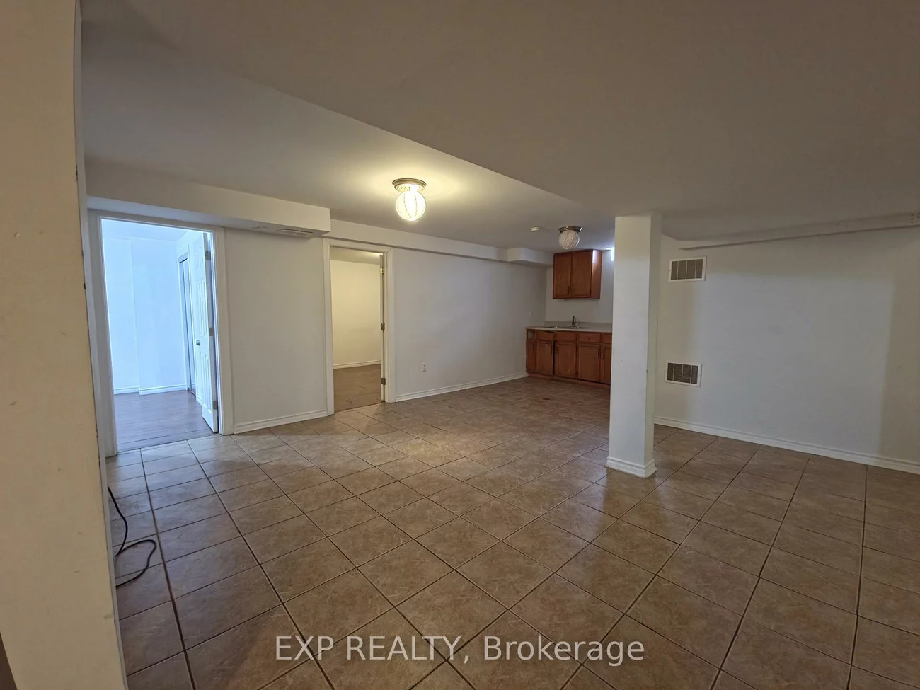 5815, Riverdale, East Credit, Mississauga