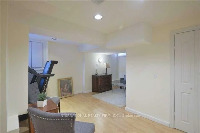 3259, High Springs, Cooksville, Mississauga