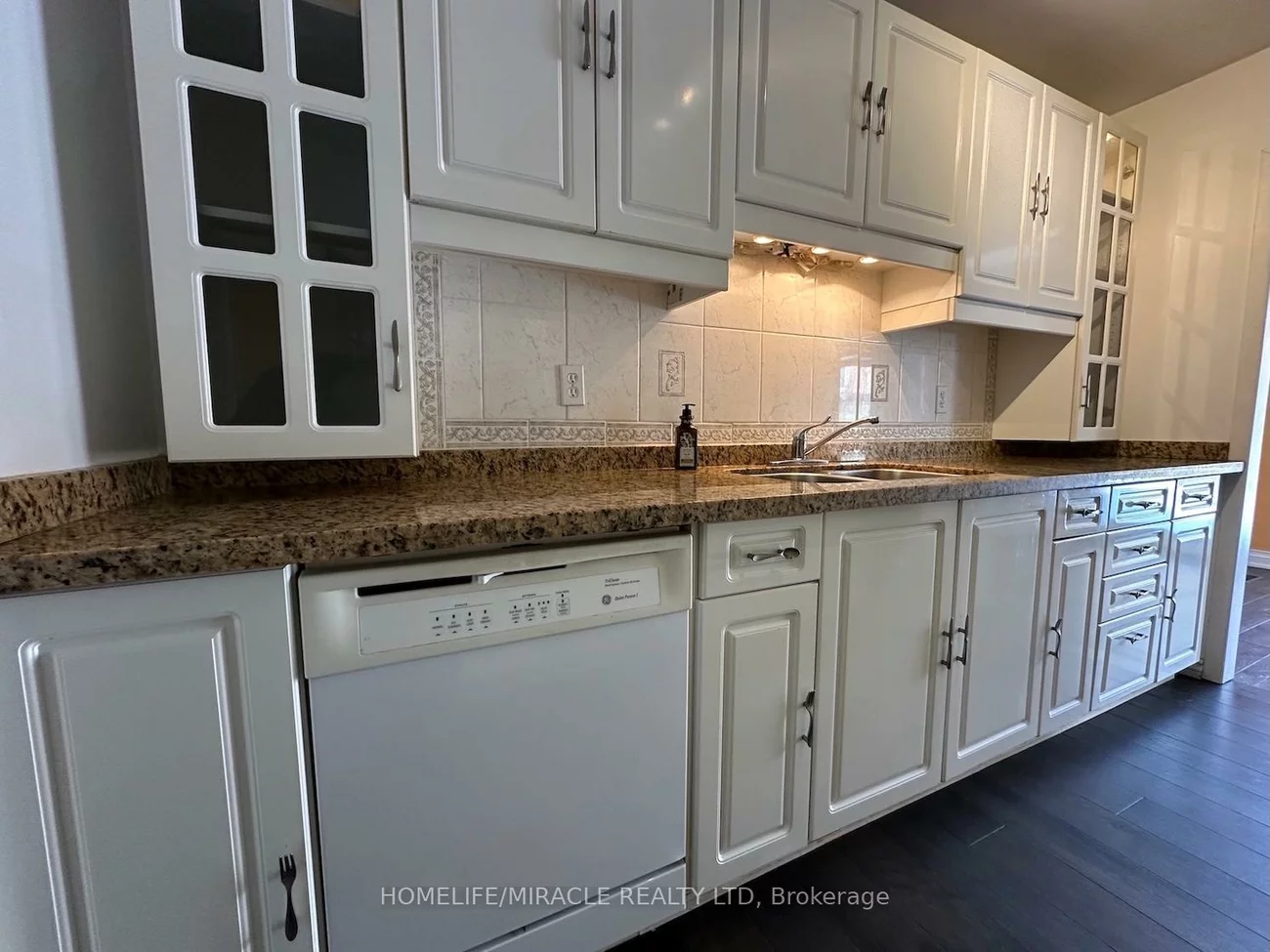 2064, Millway, Erin Mills, Mississauga