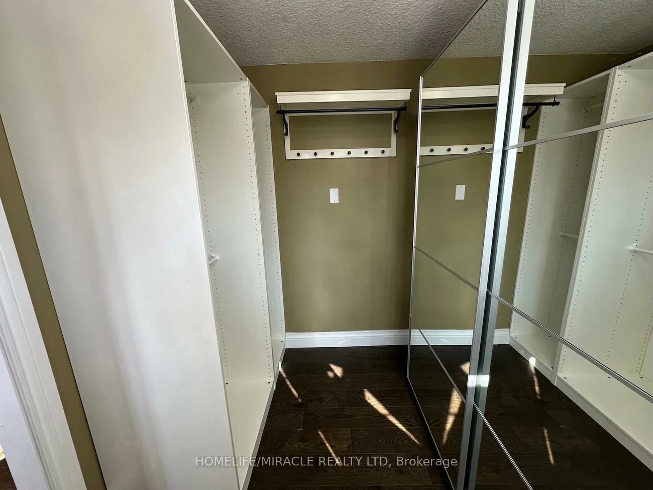2064, Millway, Erin Mills, Mississauga