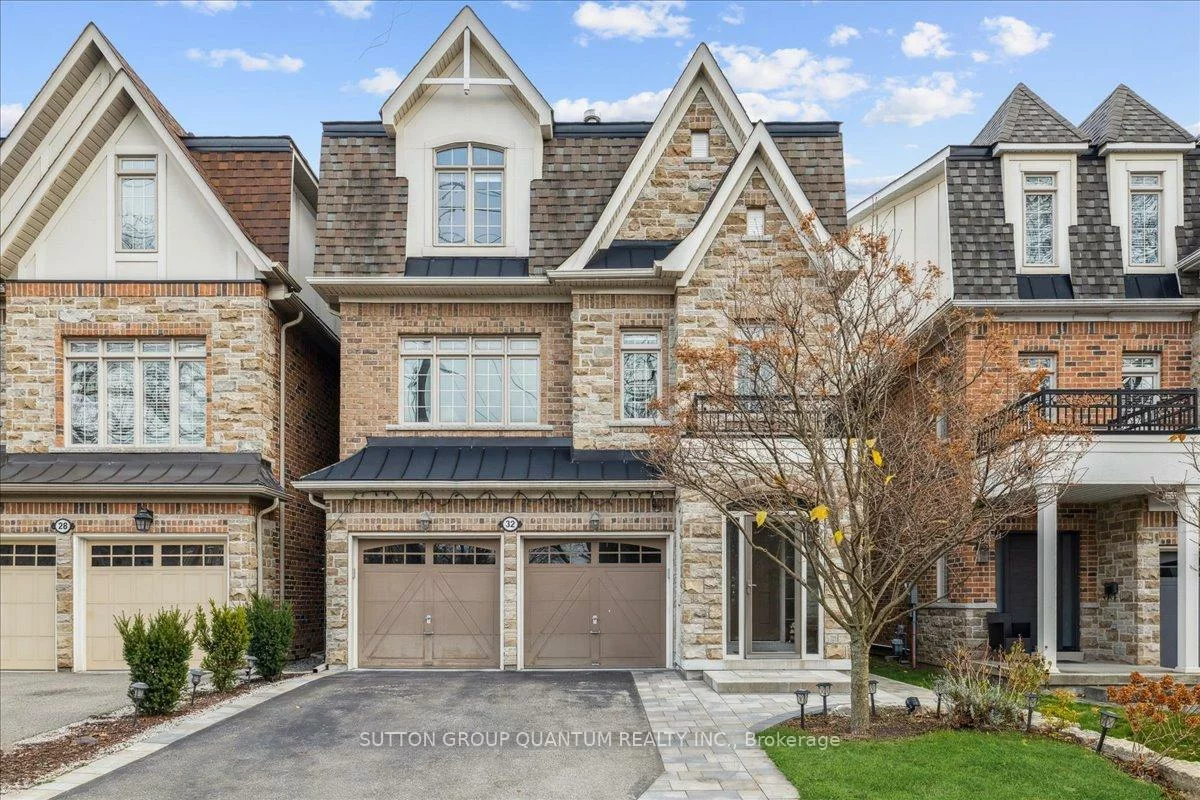 32, Harborn, Cooksville, Mississauga