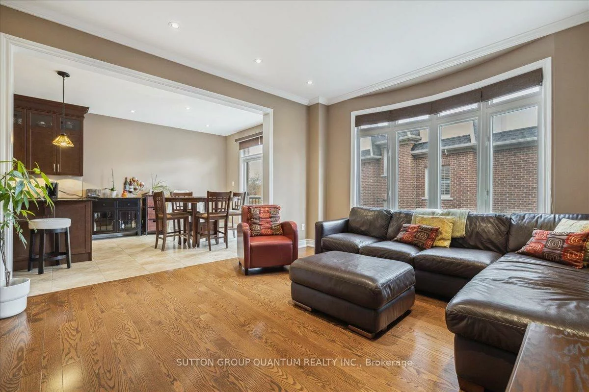 32, Harborn, Cooksville, Mississauga