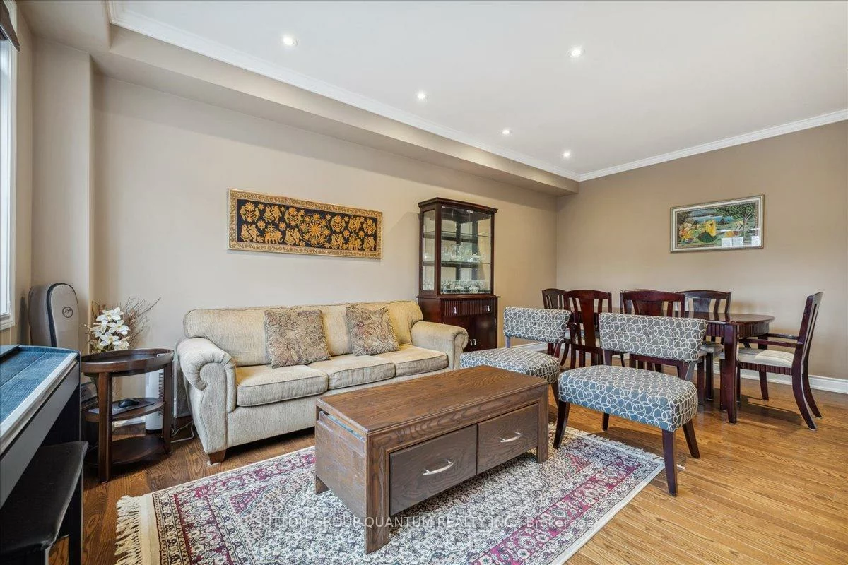 32, Harborn, Cooksville, Mississauga