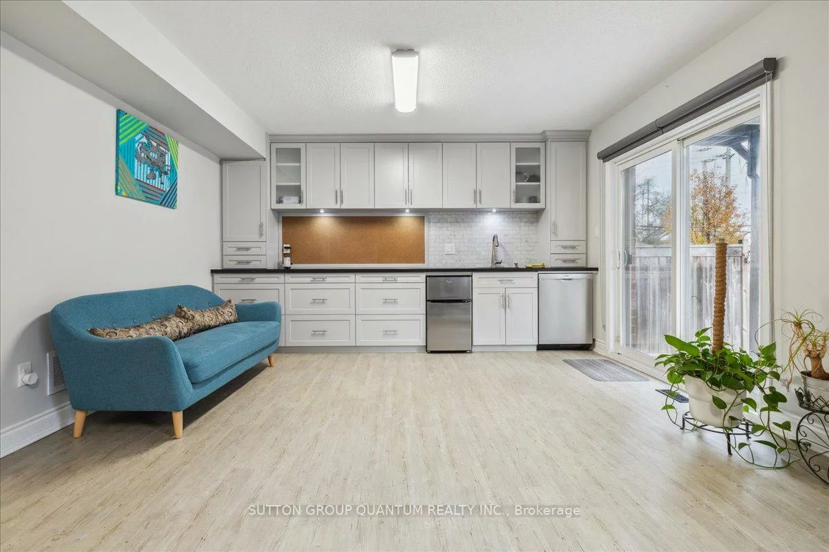 32, Harborn, Cooksville, Mississauga