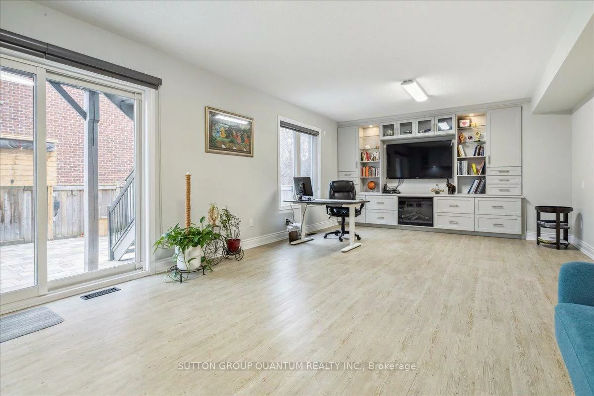 32, Harborn, Cooksville, Mississauga