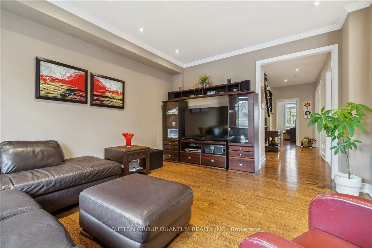 32, Harborn, Cooksville, Mississauga