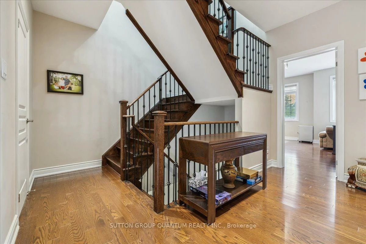 32, Harborn, Cooksville, Mississauga