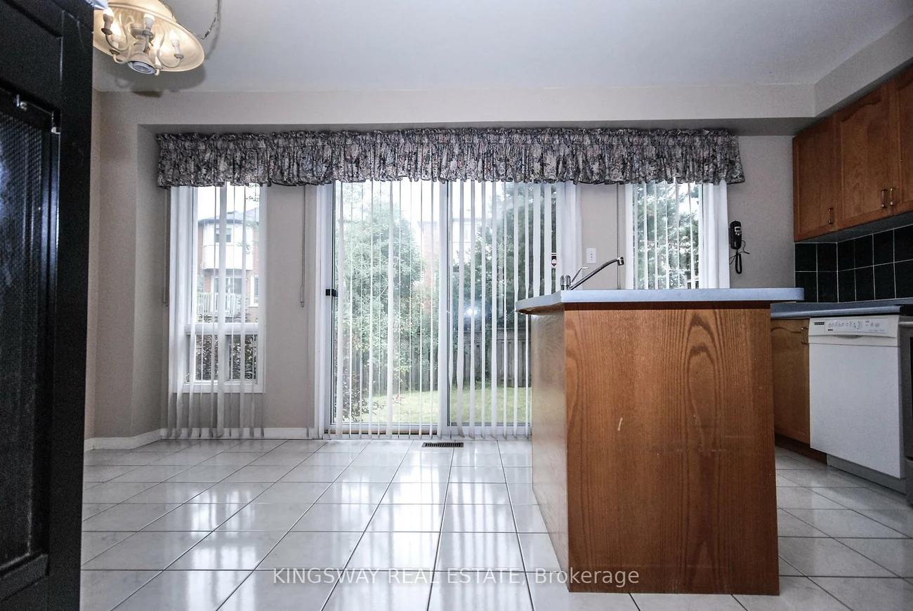 5468, Palmerston, Central Erin Mills, Mississauga