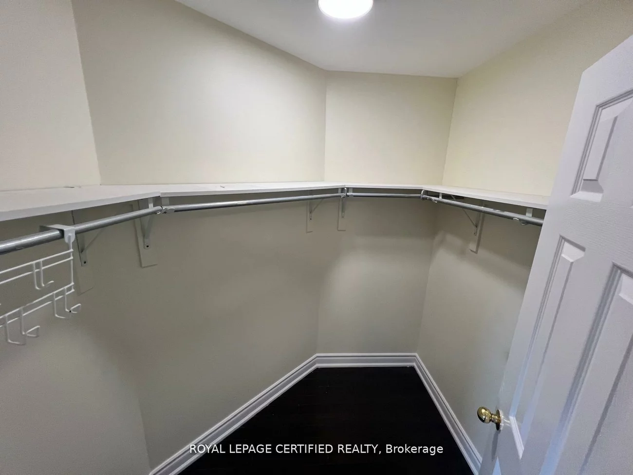 426, Orange Walk, Hurontario, Mississauga