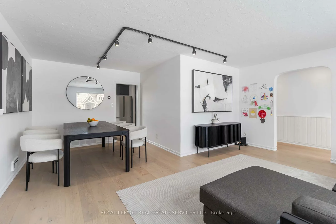 2046, Redan, Lakeview, Mississauga