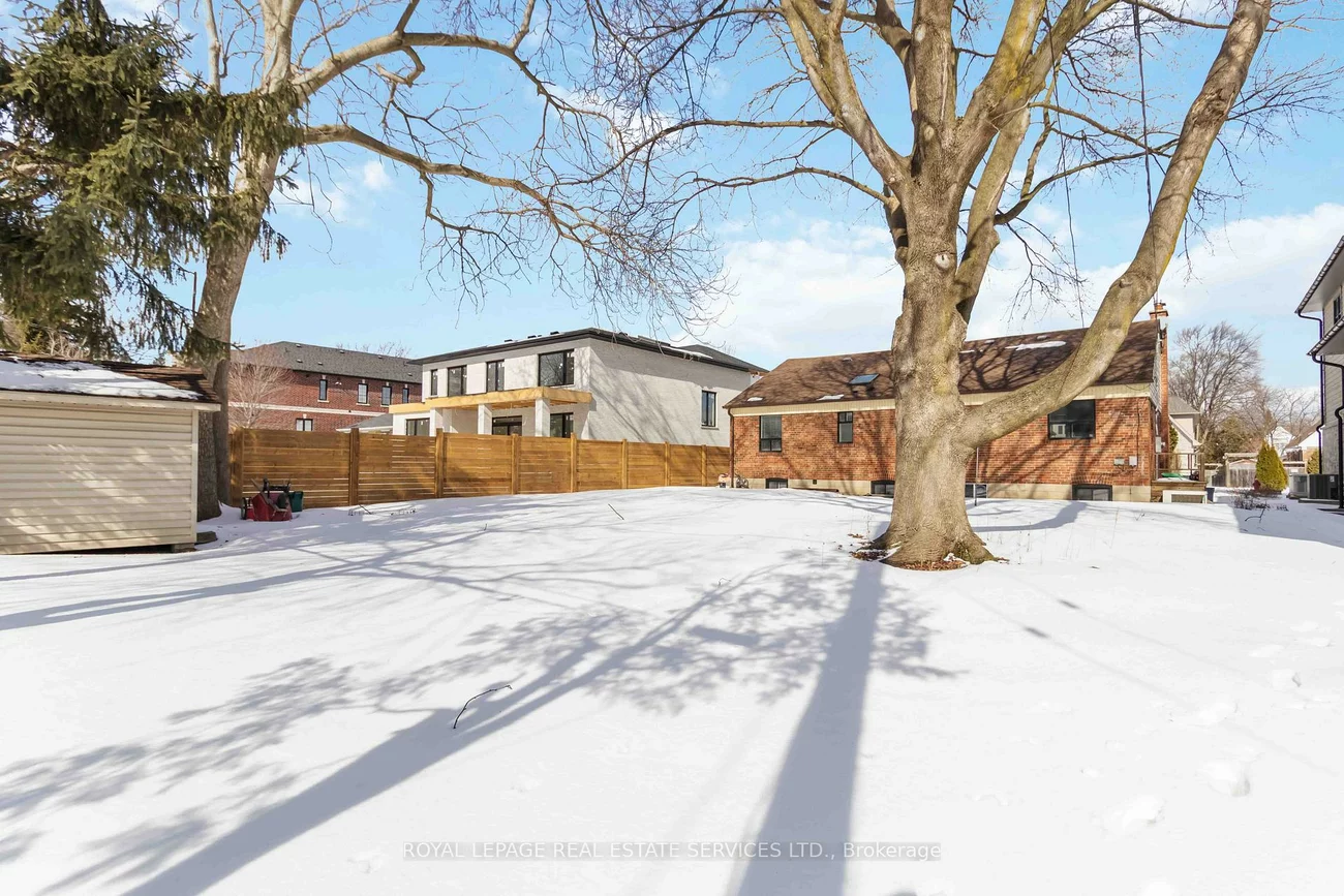 2046, Redan, Lakeview, Mississauga