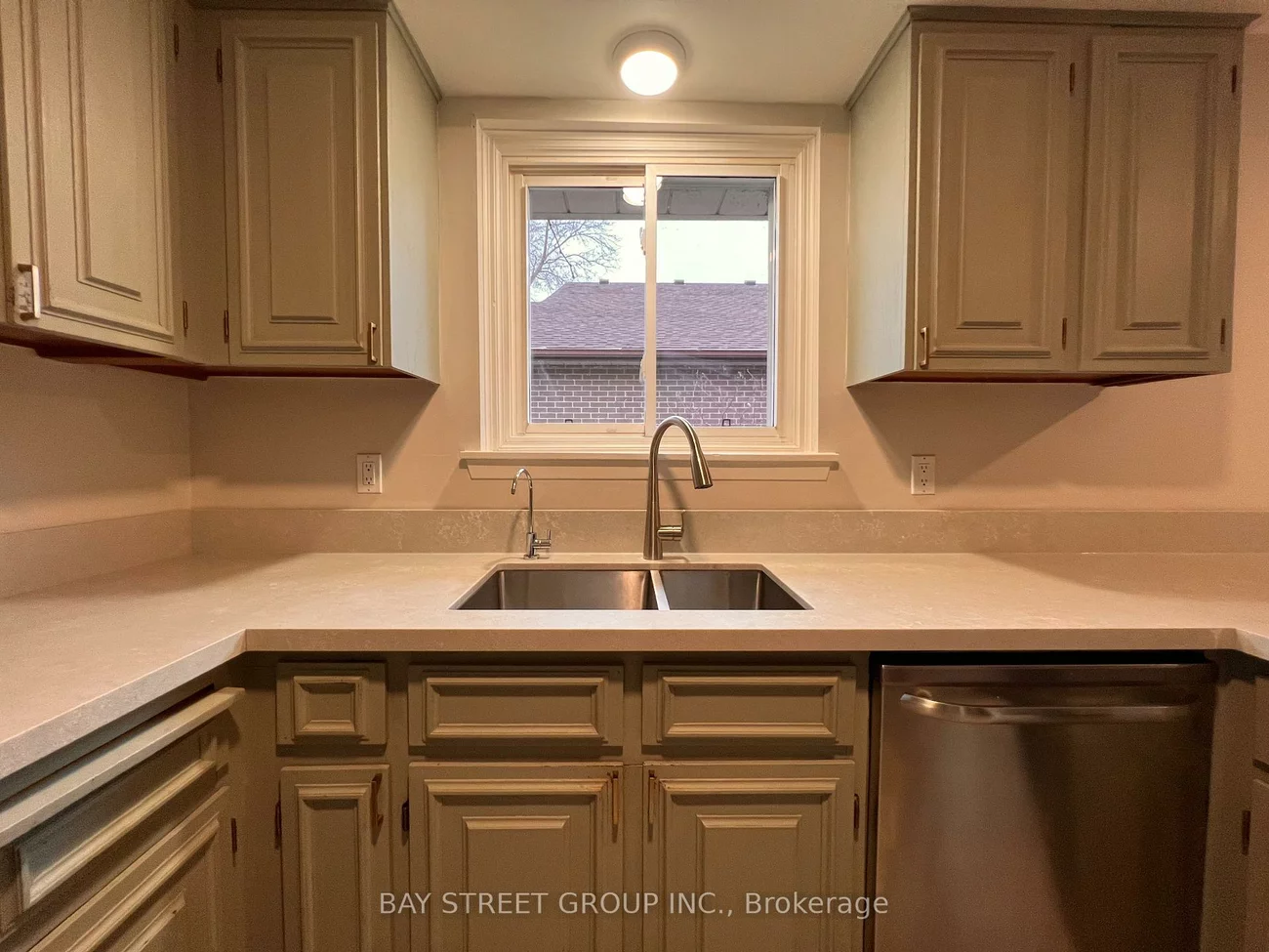 3195, Valmarie, Erindale, Mississauga