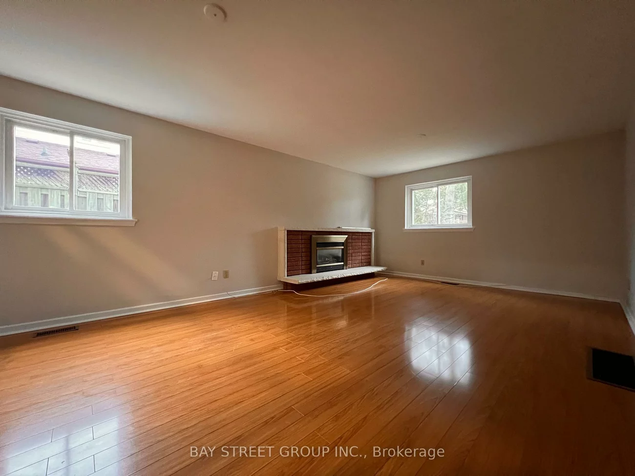 3195, Valmarie, Erindale, Mississauga