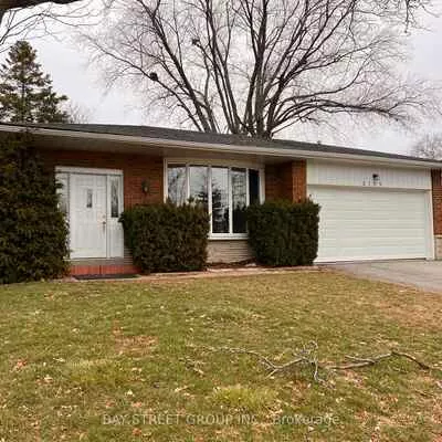 3195, Valmarie, Erindale, Mississauga