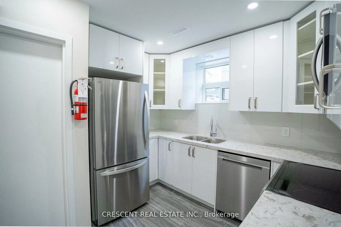 19, Queen, Port Credit, Mississauga