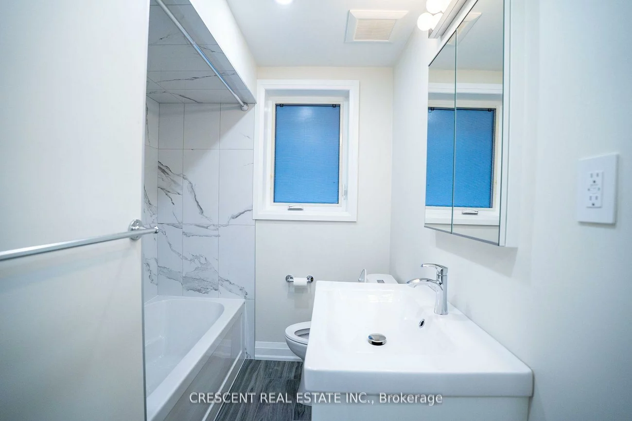 19, Queen, Port Credit, Mississauga