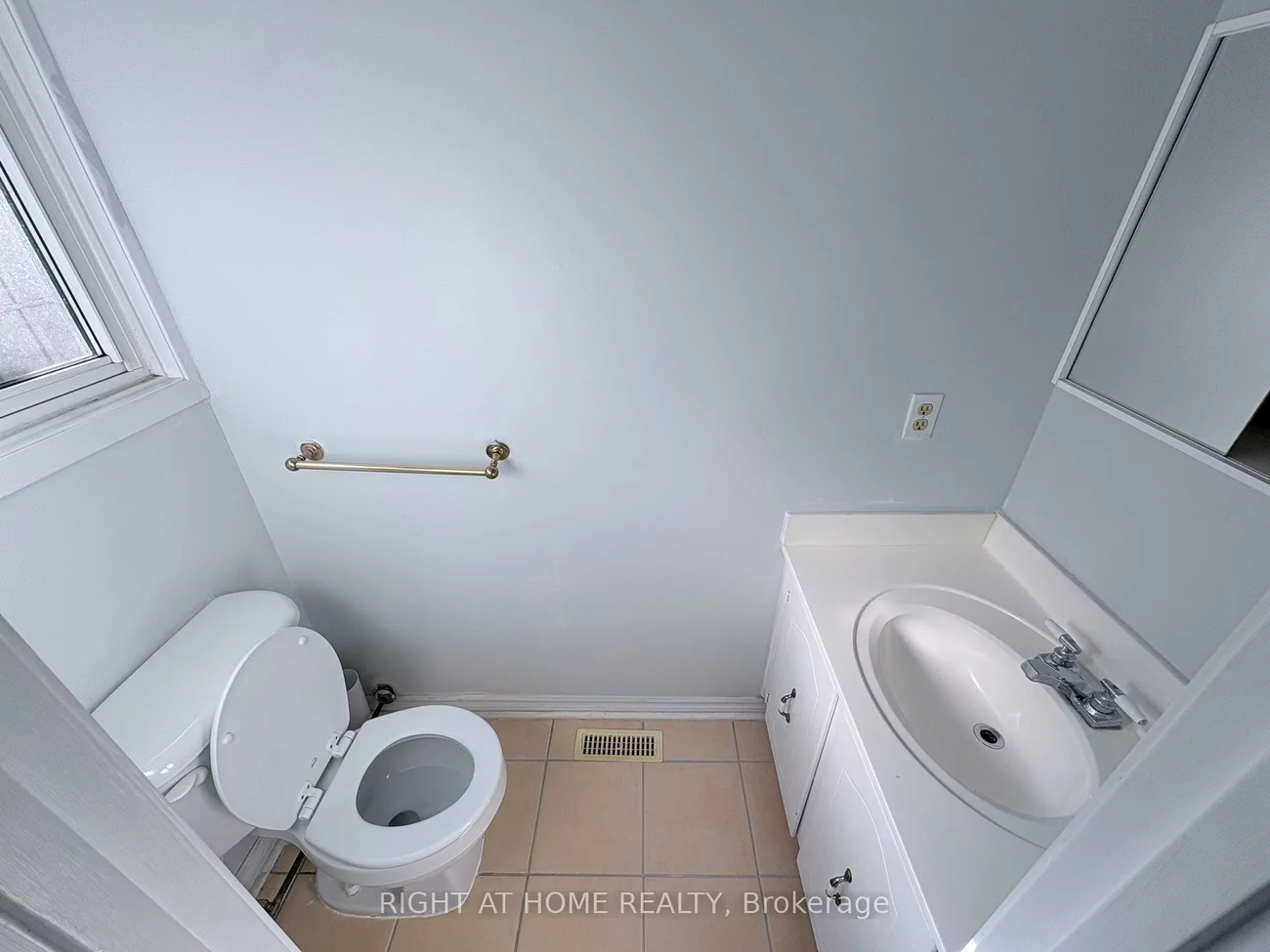 801, Edgehill, Lorne Park, Mississauga