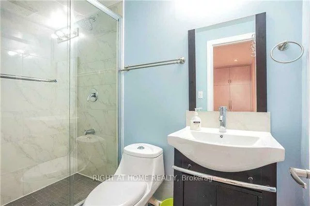 801, Edgehill, Lorne Park, Mississauga