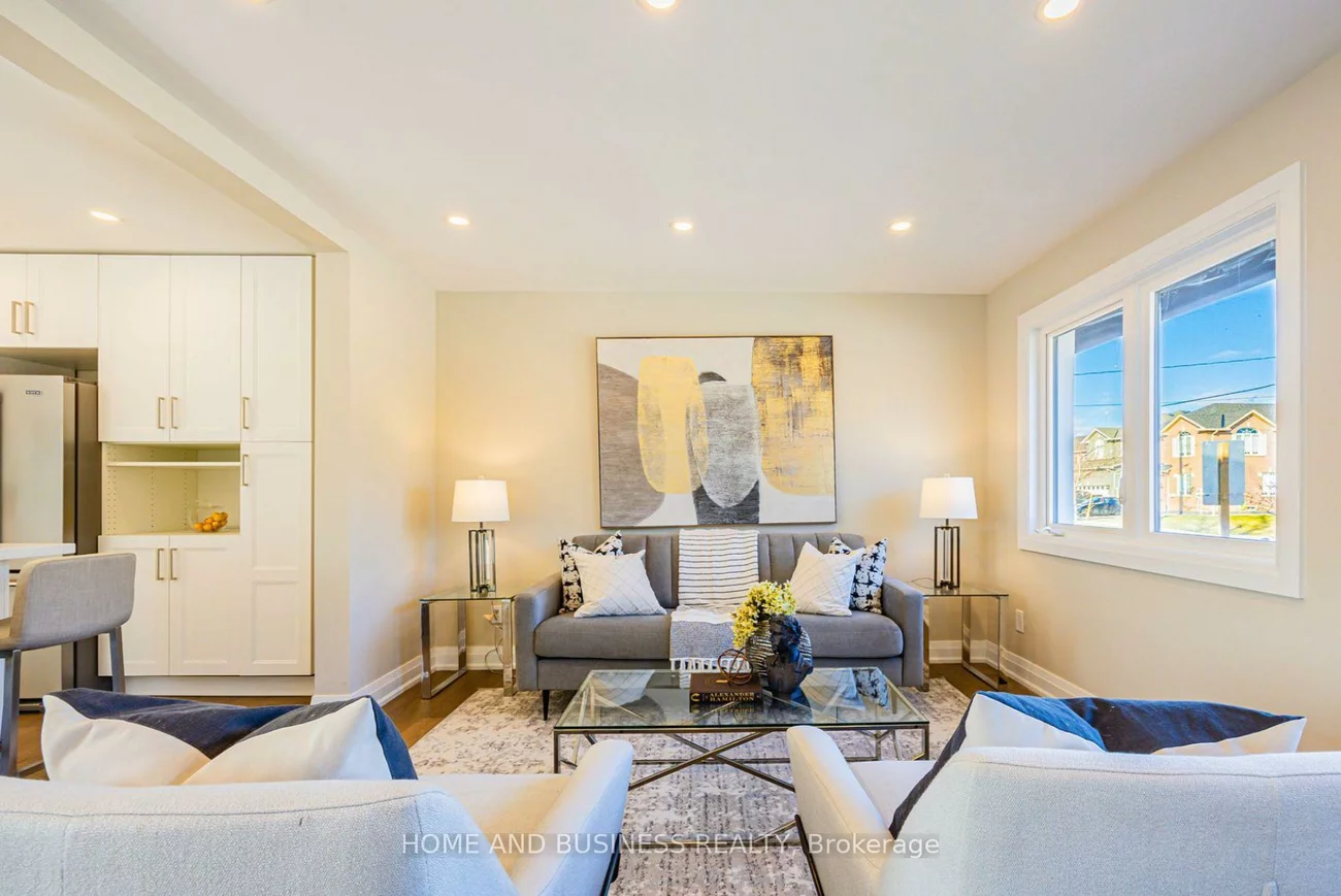 1326, Meredith, Lakeview, Mississauga