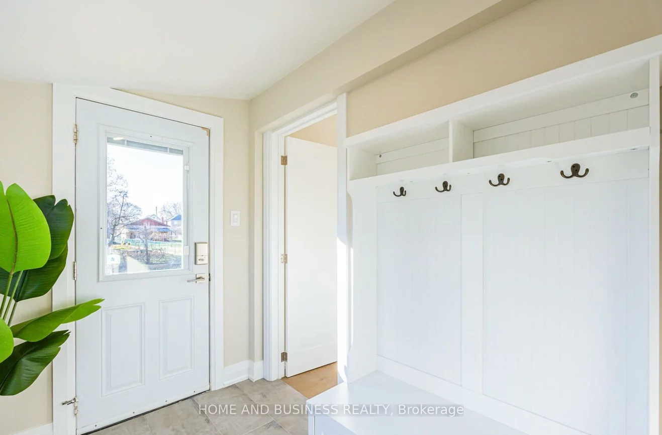 1326, Meredith, Lakeview, Mississauga