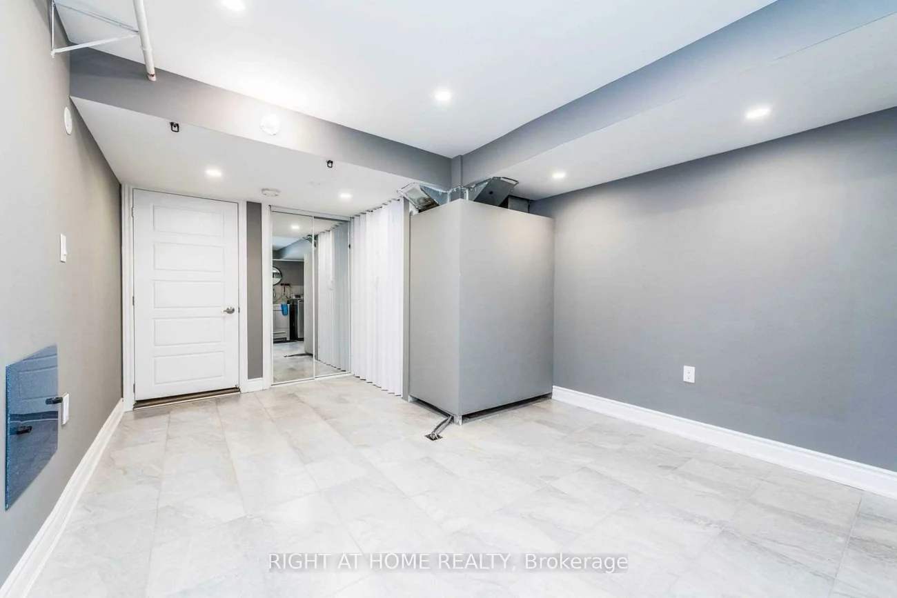 5266, Fairford, East Credit, Mississauga