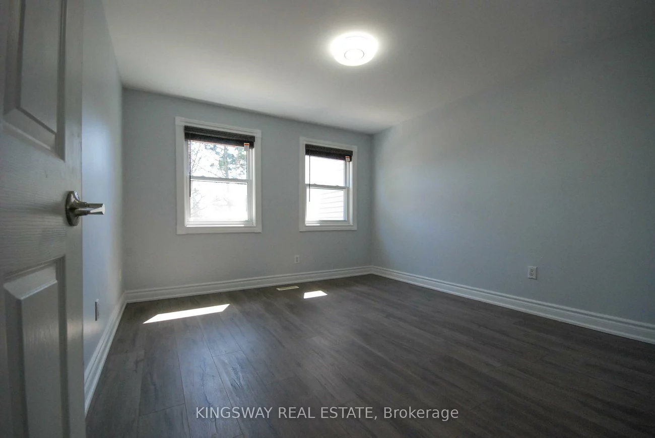 1009, Raintree, Lorne Park, Mississauga