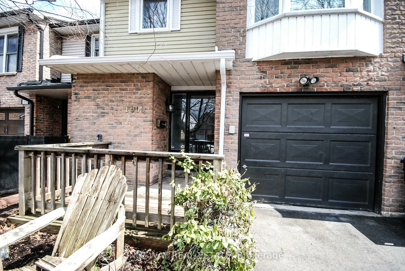 1009, Raintree, Lorne Park, Mississauga